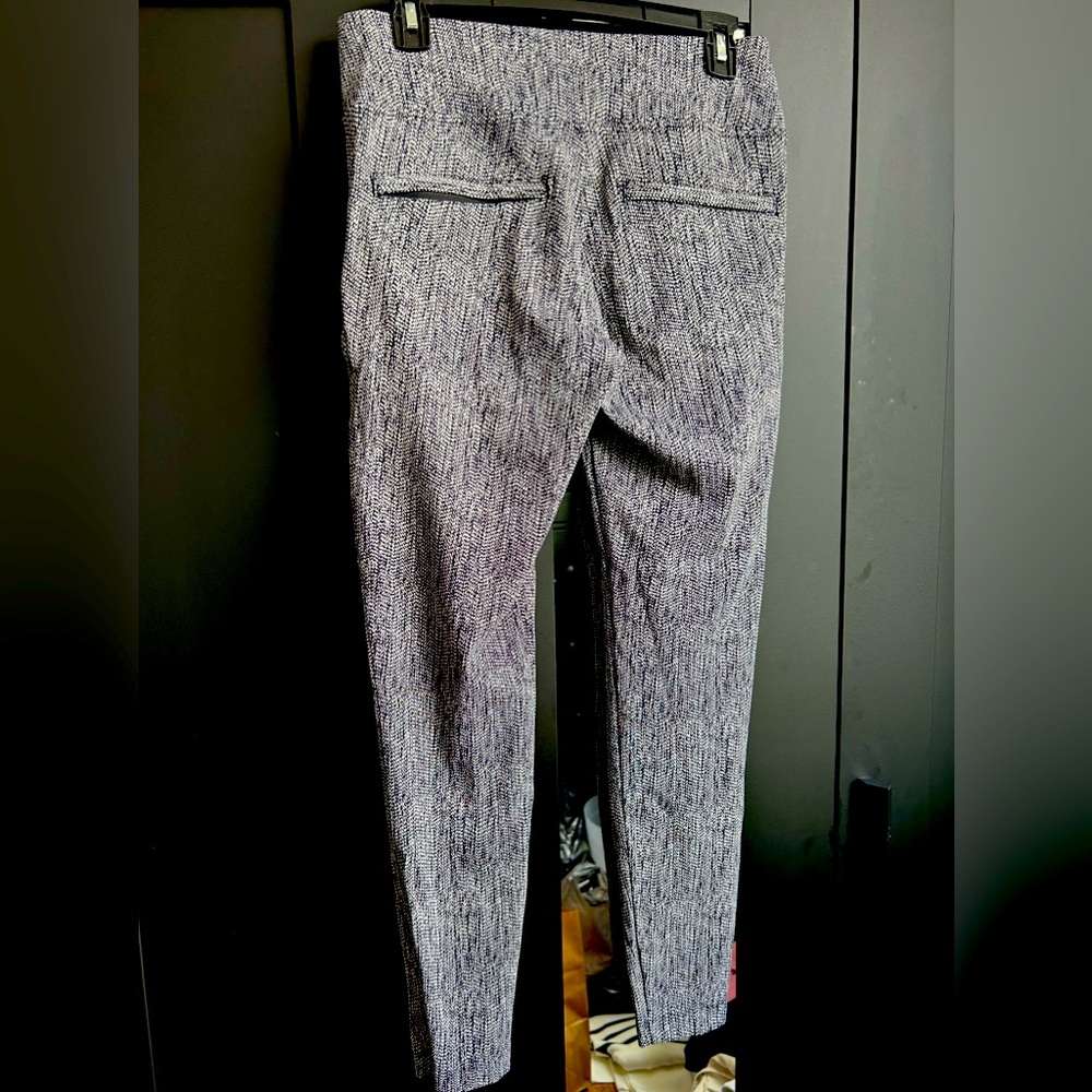 Like new dressed up leggings that look like dress pants